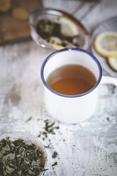 drawbacks of drinking sage tea for controlling blood sugar levels